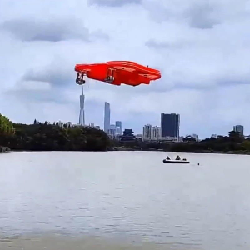智能型遠(yuǎn)程遙控飛行救援艇